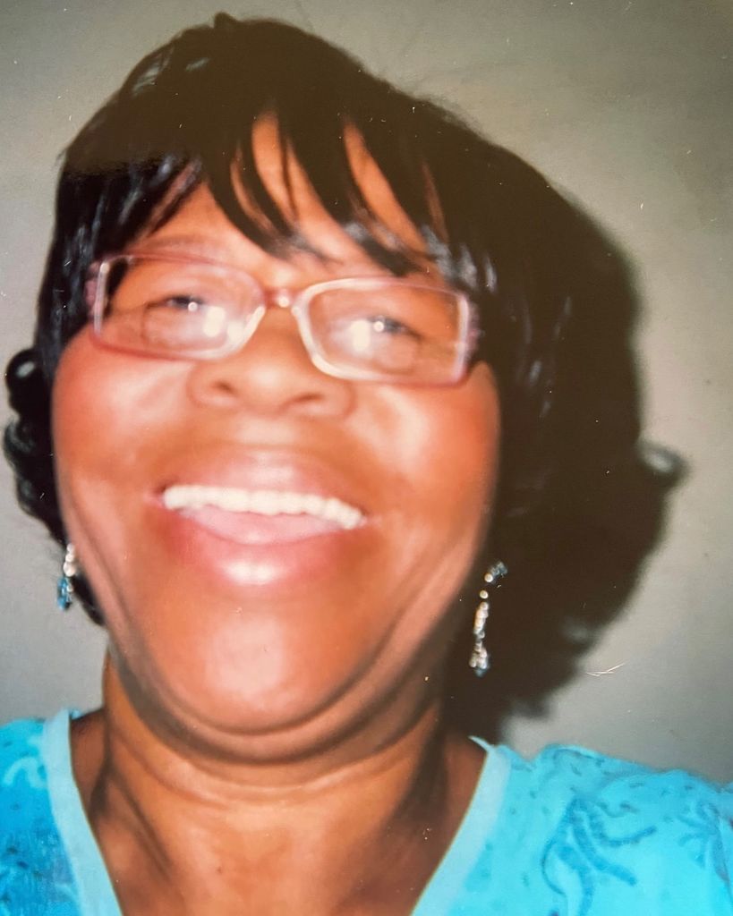 Edna Roberts Profile Photo