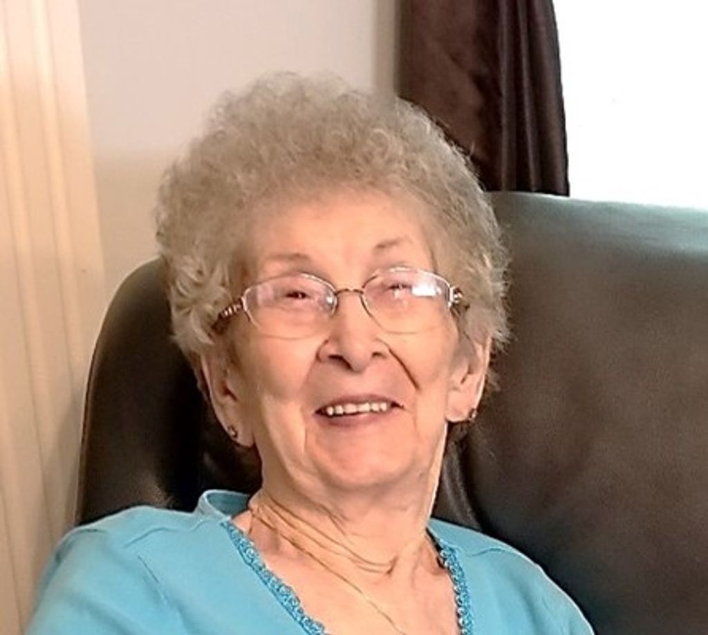 Cora Gremard Profile Photo