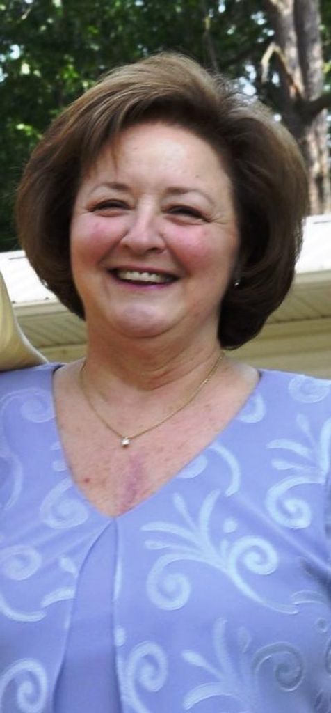 Mary "Carol" Carolyn Miles Profile Photo