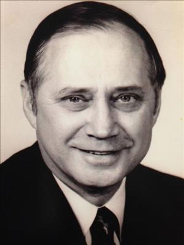 William Mackey