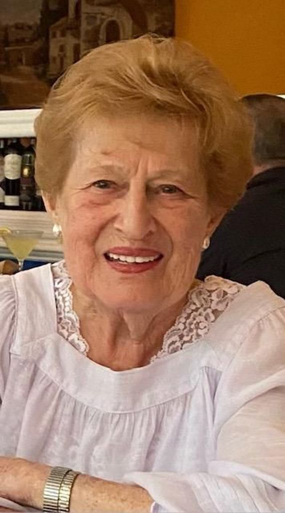 Therese Crawford Profile Photo