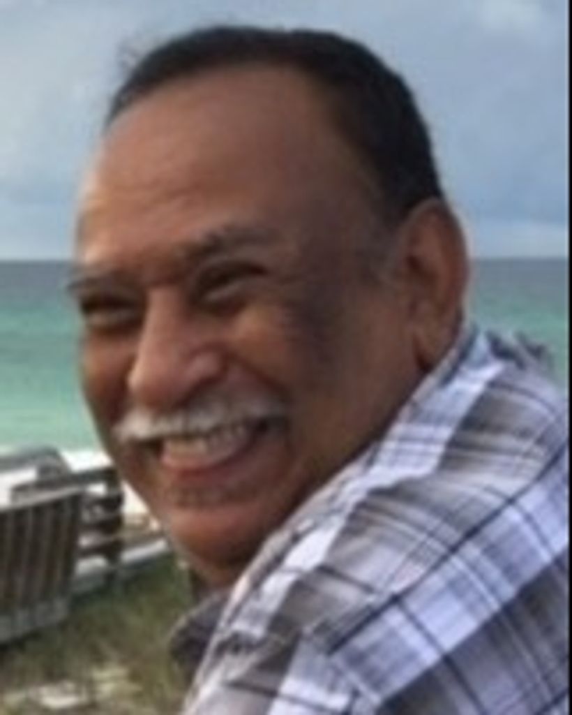 Ruven Reyes Profile Photo