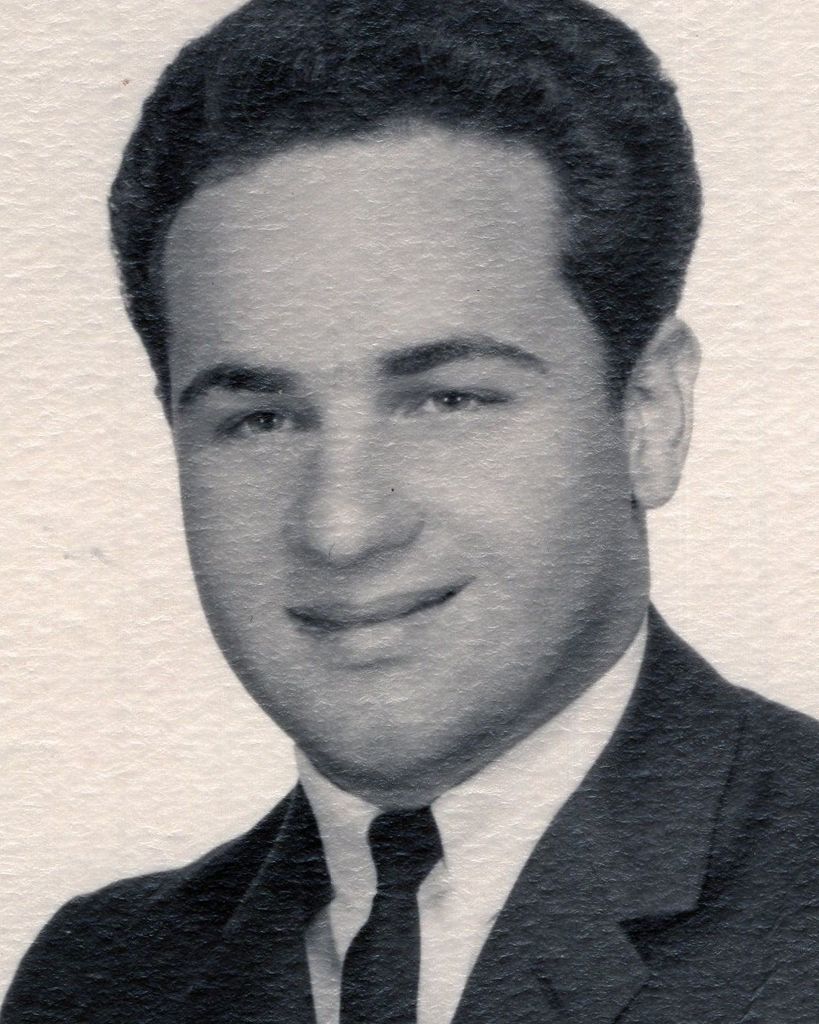 Nicholas Vujaklya Profile Photo