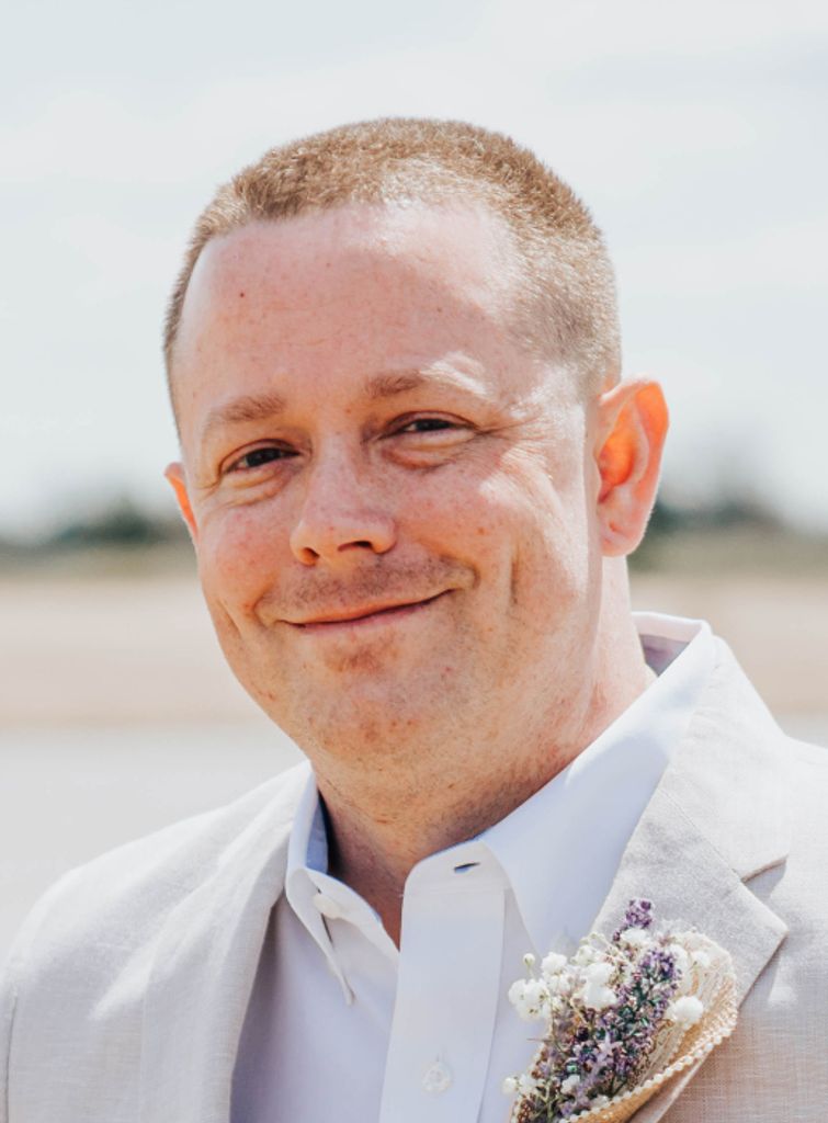 Cameron Michael Roesch