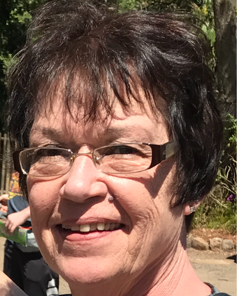 Vicky Sue Dooley Profile Photo