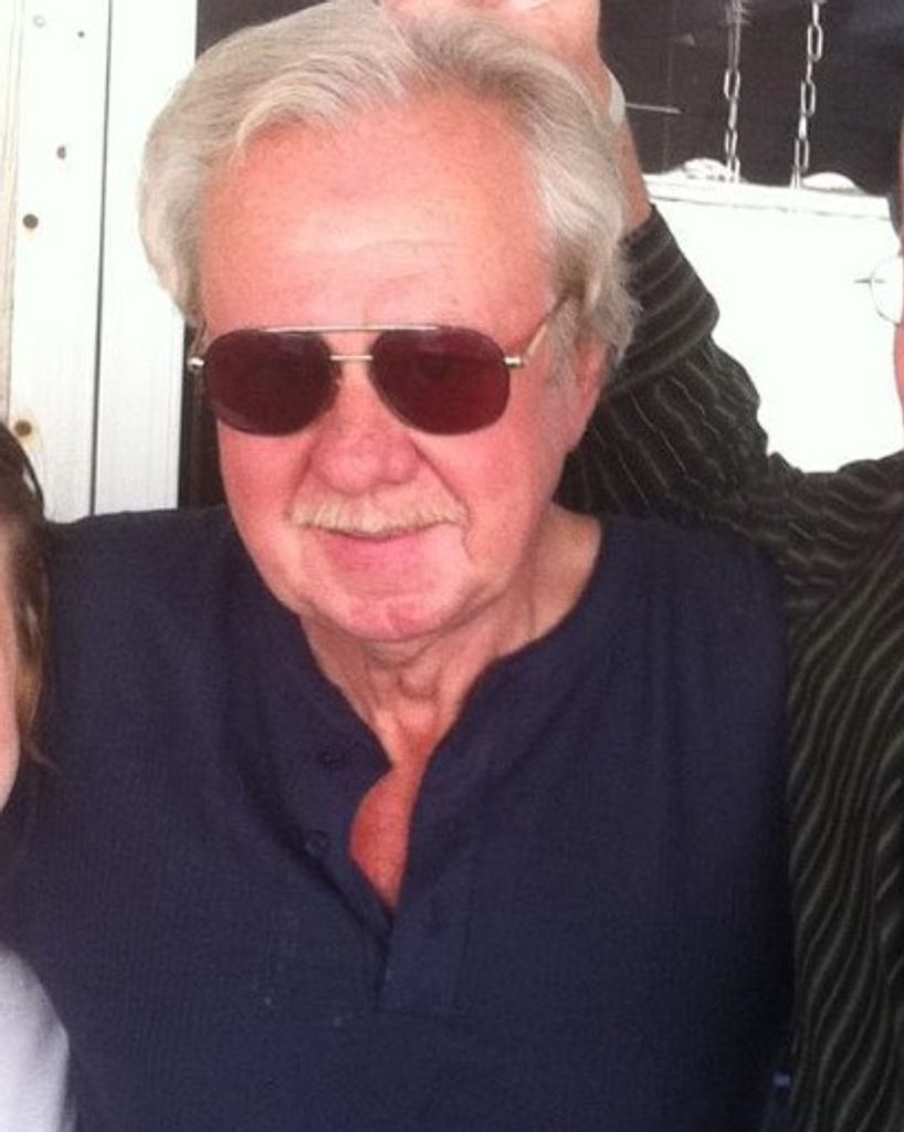 Rocky Lewis Robinson Profile Photo