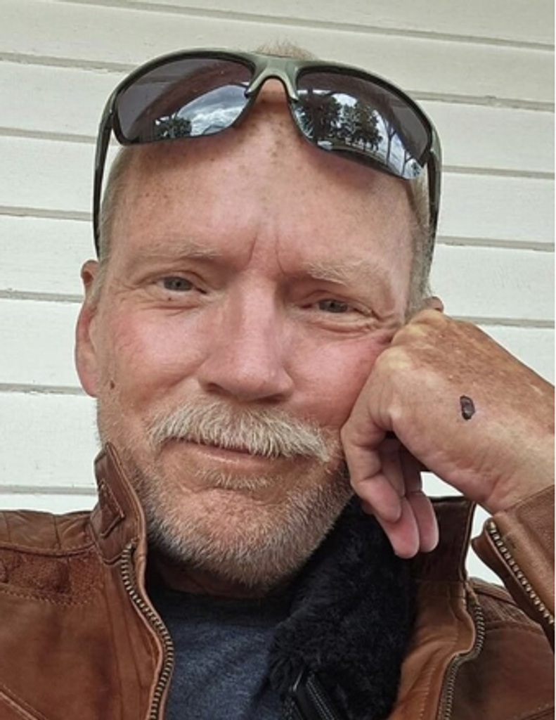 Robert J. Hart