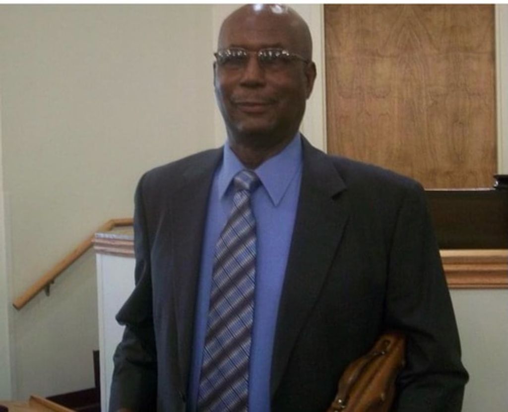 Mr. Robert Hall, Sr Profile Photo