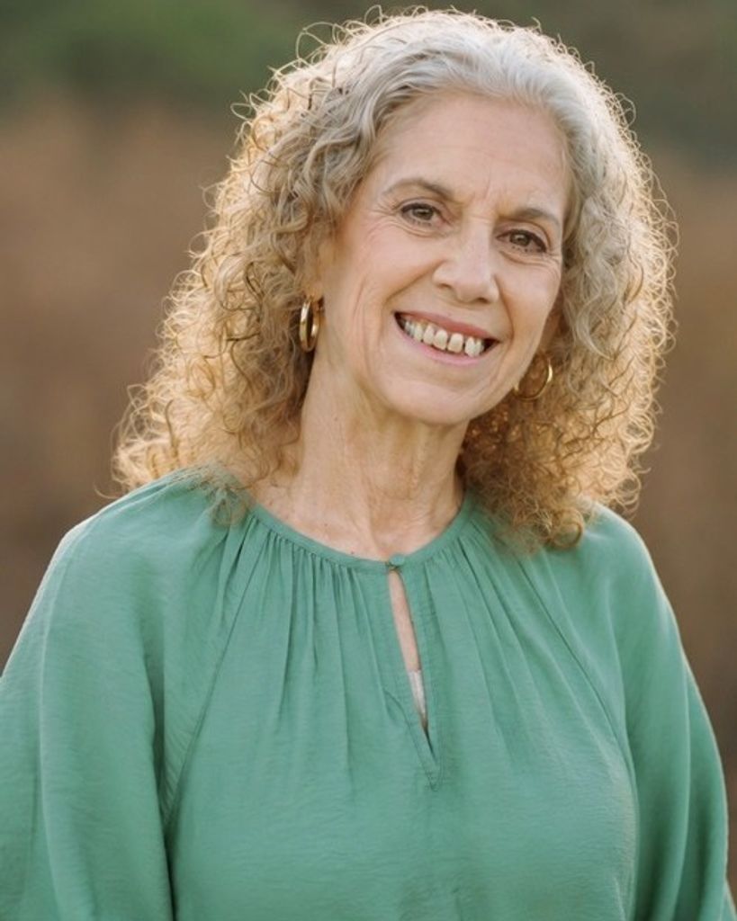 Elizabeth Elaine Paculba Profile Photo
