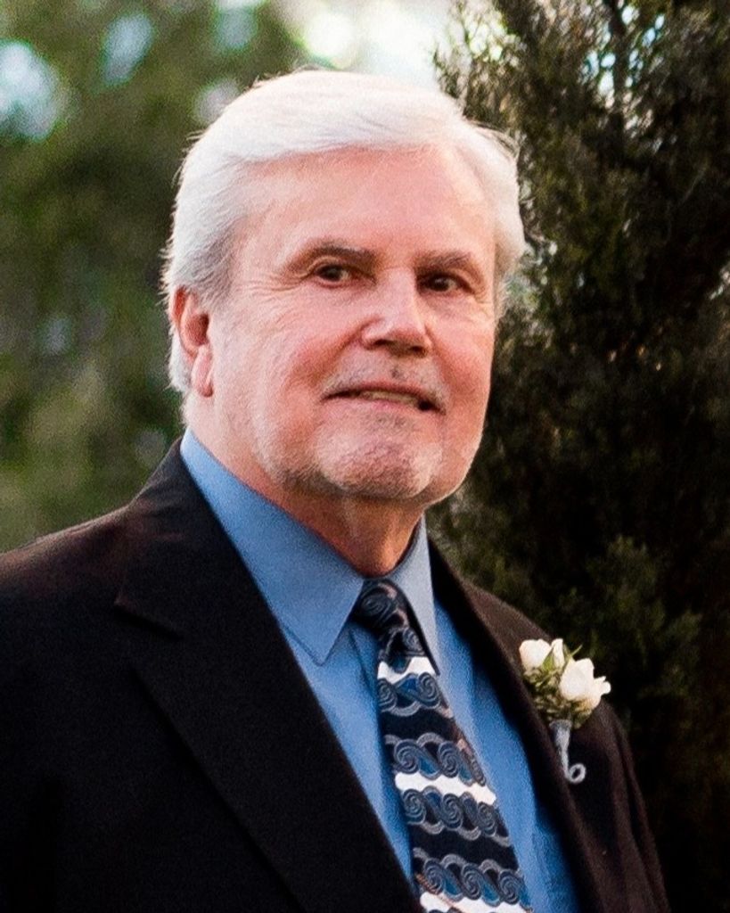 Richard "Dick" William Hoelle