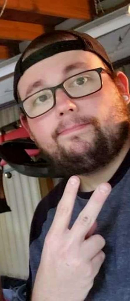 Tyler Wayne Prevette Profile Photo