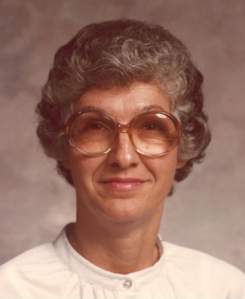Joyce Davis Rievley Profile Photo