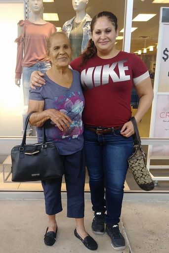 Maria Deleon Ambriz photo gallery thumbnail 128 of 187
