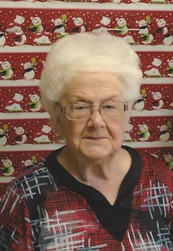 Dorothy Maxine (Tjaden)  Skinlo