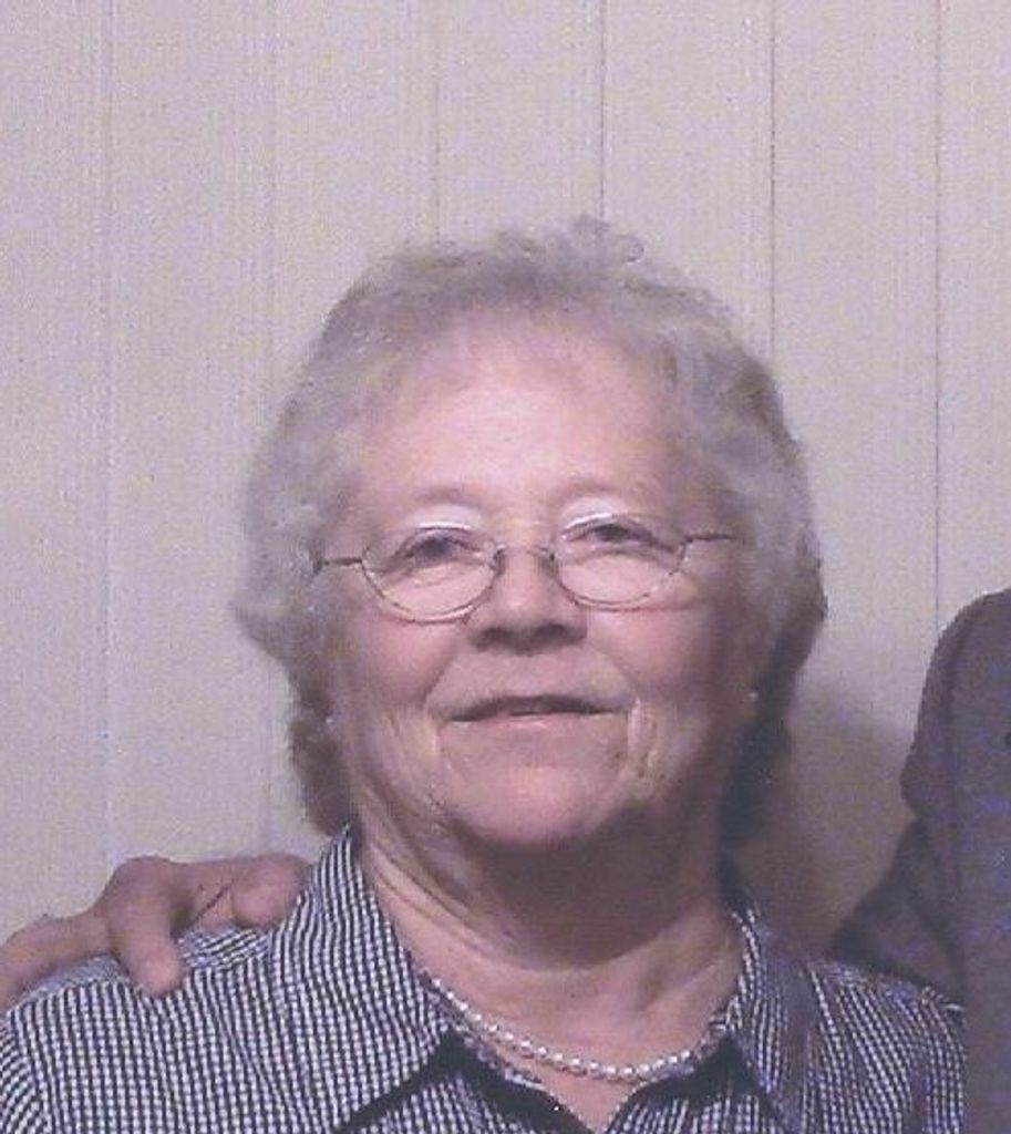 Joan Gail (Snead)  Swearengin