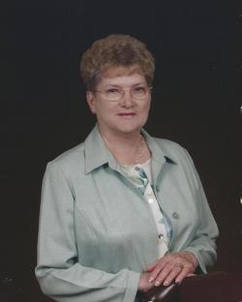 Lois (Harris)  Denney