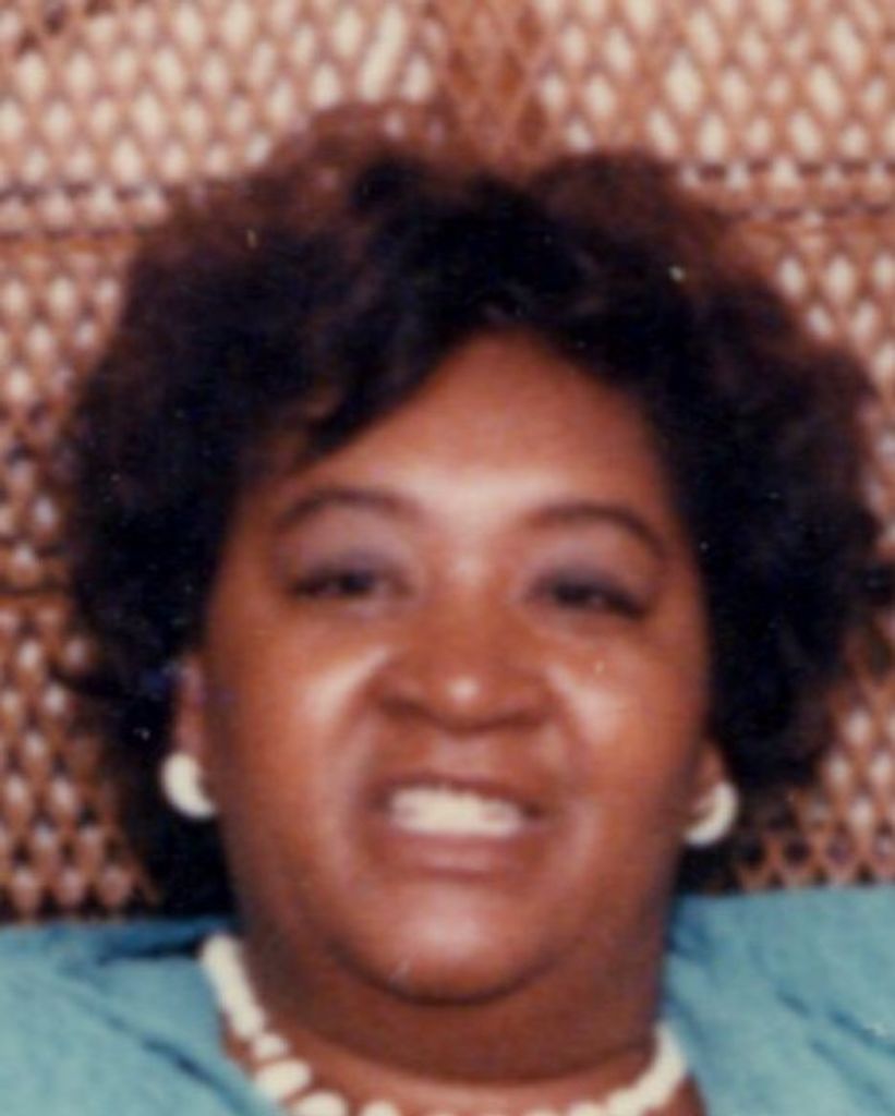 Carolyn (Long)  Robinson