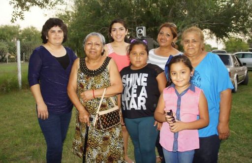 Maria Guadalupe Zumaya photo gallery thumbnail 115 of 260
