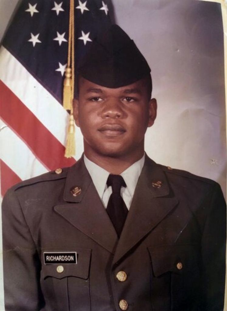 Mr. Robert Richardson, Jr. Profile Photo