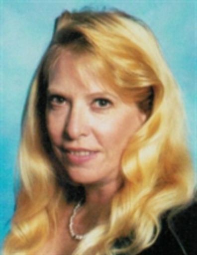 Peggy Lynn Heidorn photo gallery thumbnail 1 of 2