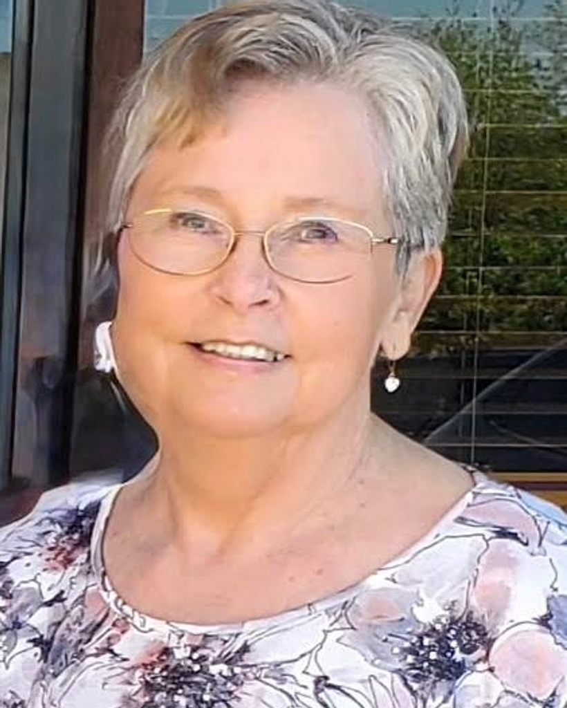 Lois Marie Dodd Profile Photo