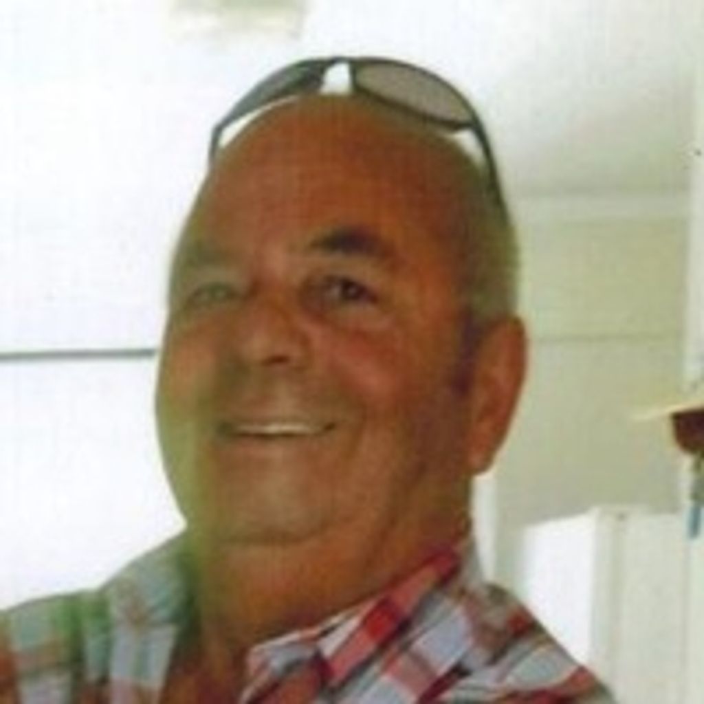 Barry  Lee Foust