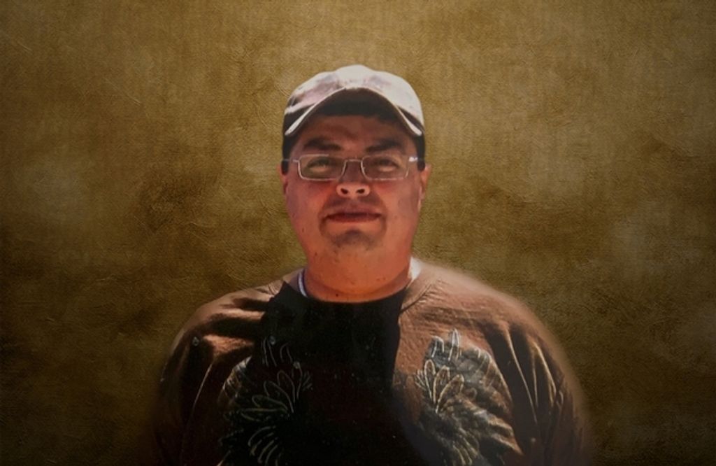 Eduardo Perez Profile Photo