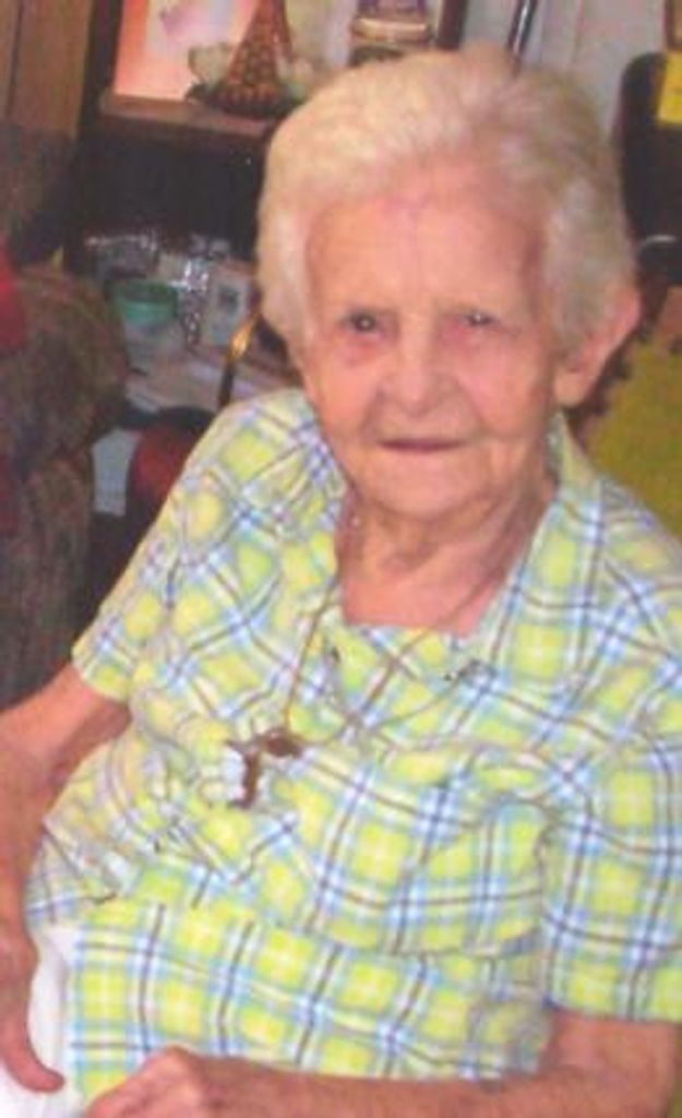 Mrs.    Leona Miller