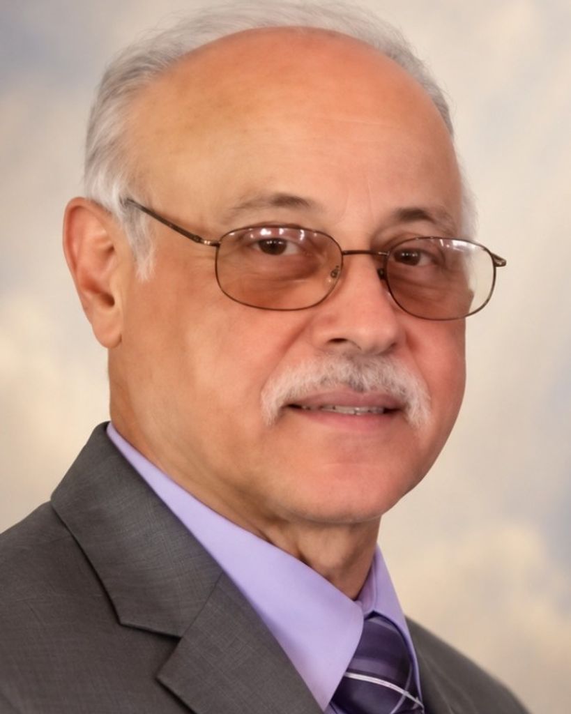 Adolfo Cardona, Jr. Profile Photo