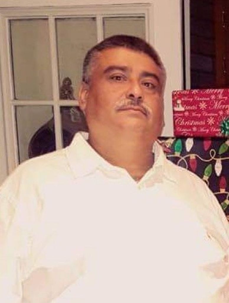 Gilberto Castillo Jr.