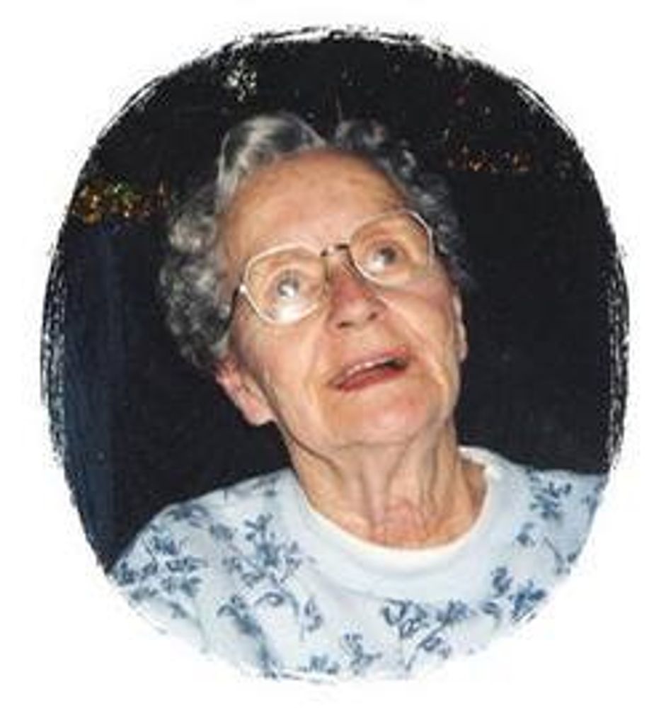 Maxine M Carper