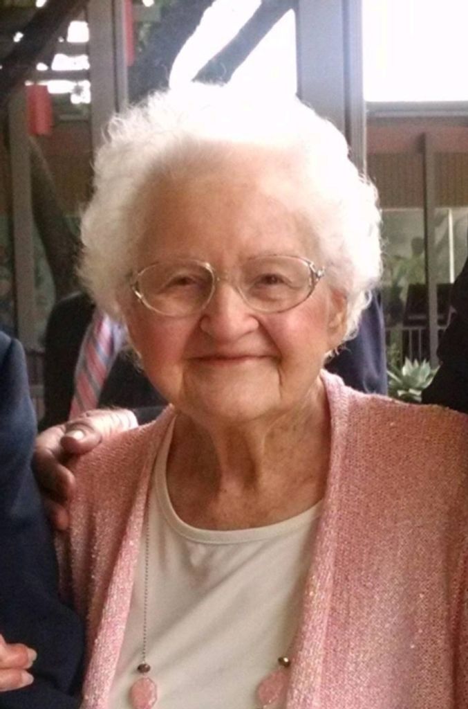 Helen Julia Holt