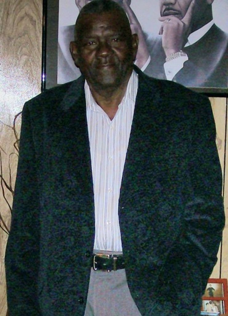 Edward Lee Raymound Profile Photo
