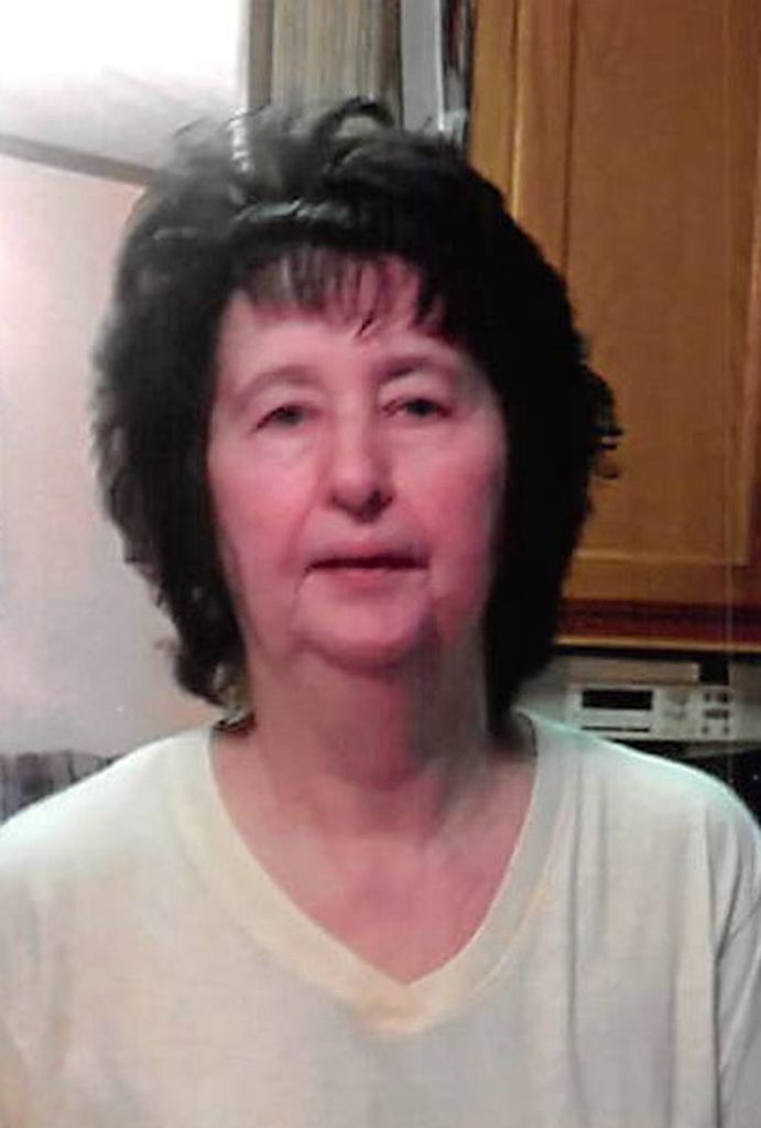 Roxanne F. (Foots)  Racine