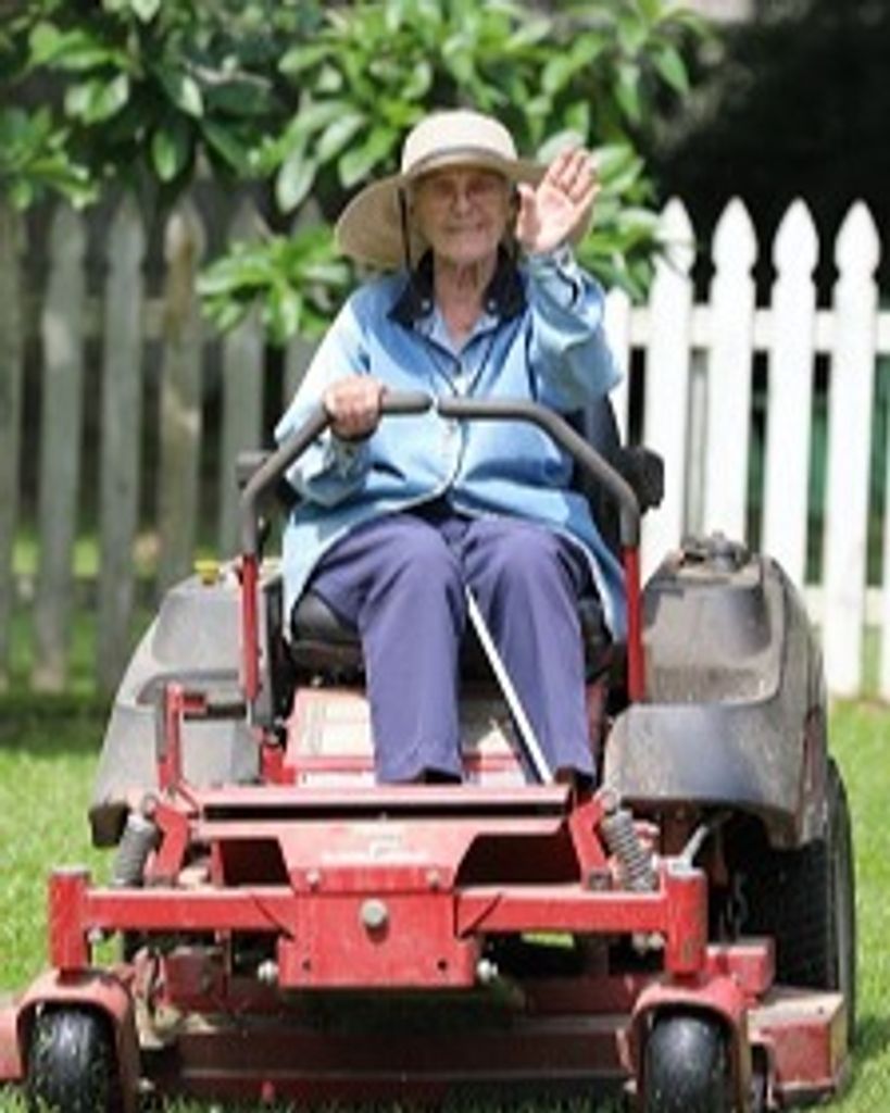 Mary Ellie Hollingsworth