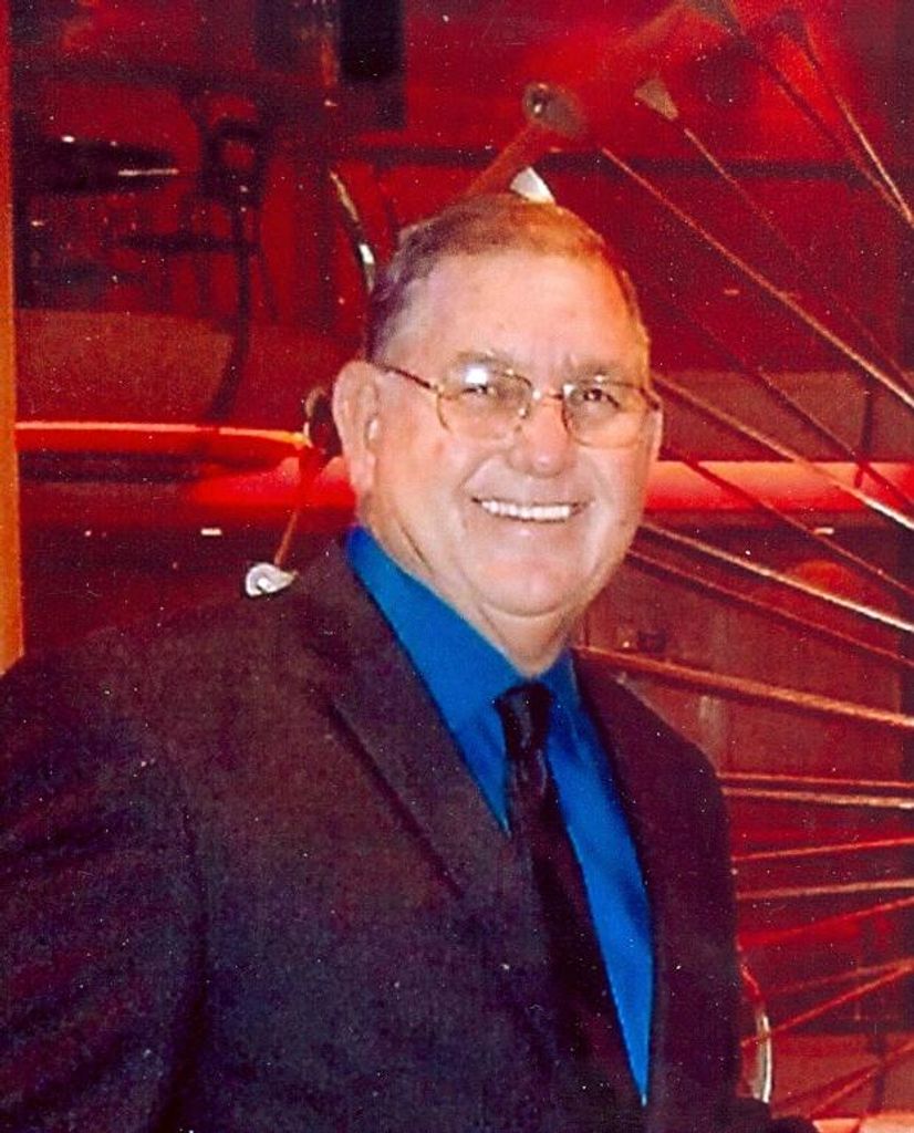 Lester  Caldwell