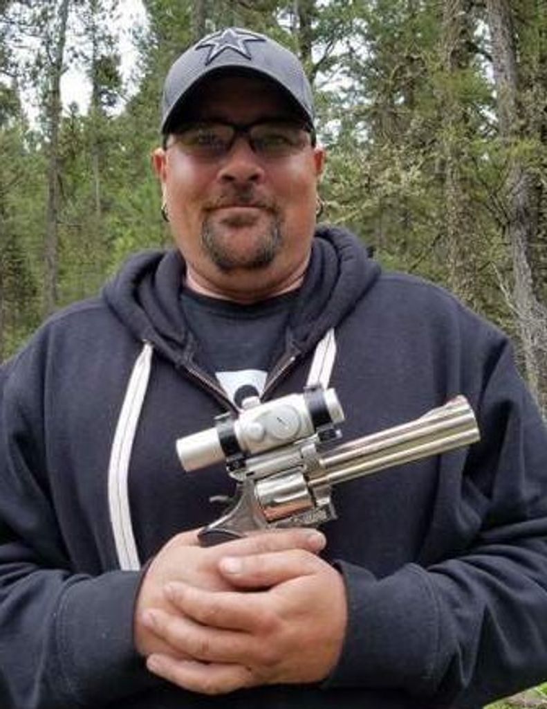 Dustin Scott Skinner