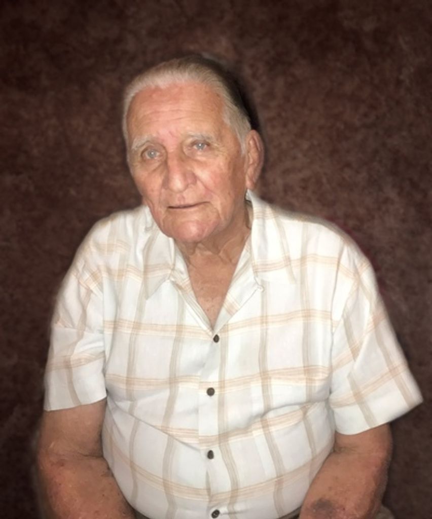 Luis Del Riego Profile Photo