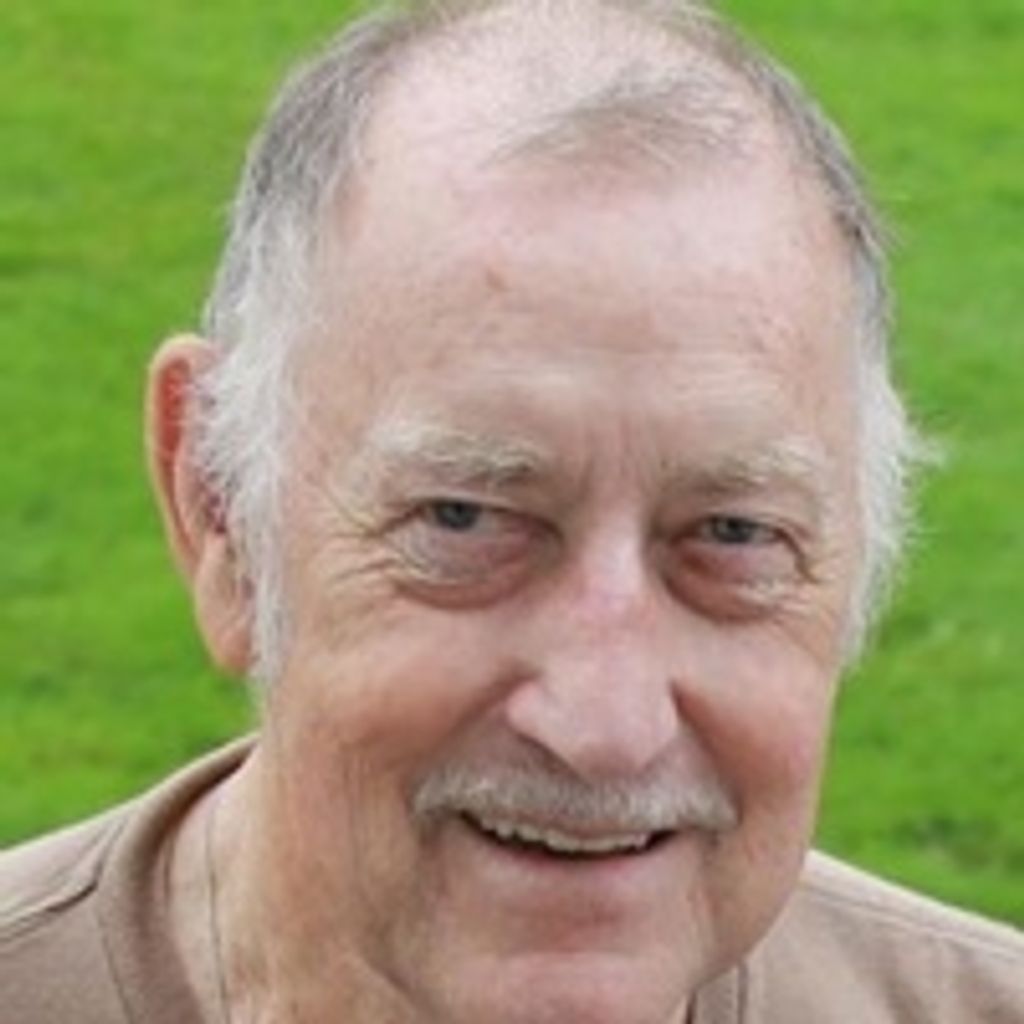 Ralph J Copper