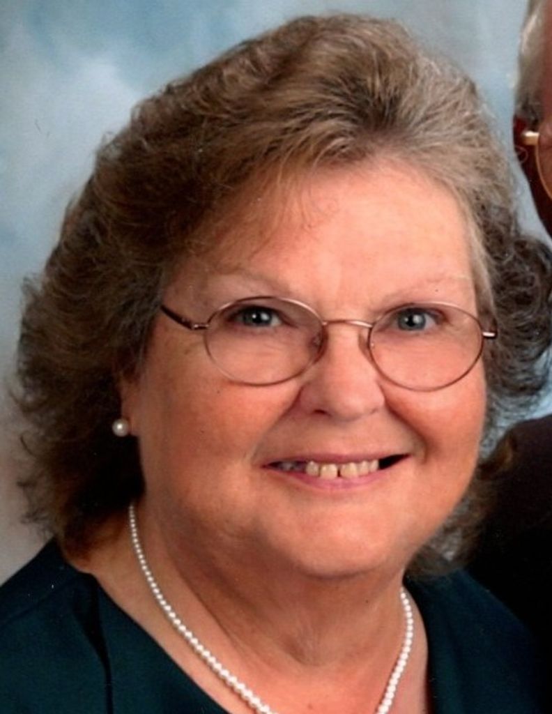 Mary L (Neves)  Beaty