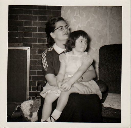 Audrey Mcdowell photo gallery thumbnail 5 of 54