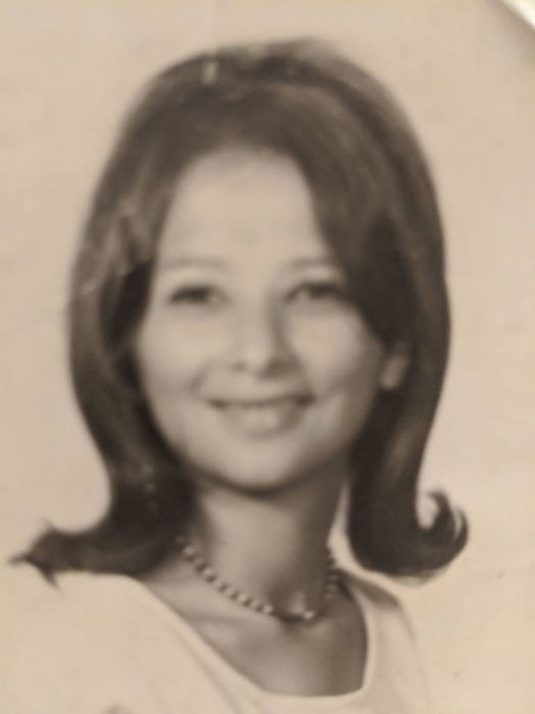 Elaine Hiatt