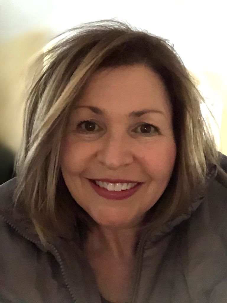 Kim Costello Profile Photo