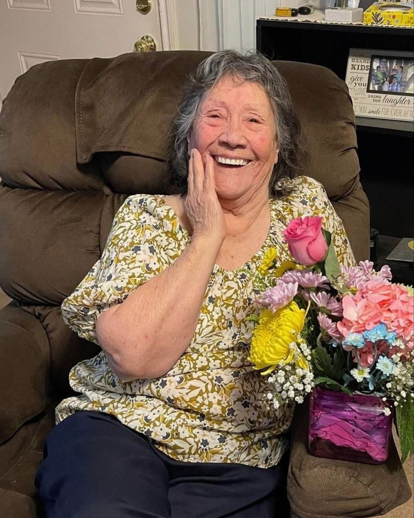 Dora De Leon Profile Photo