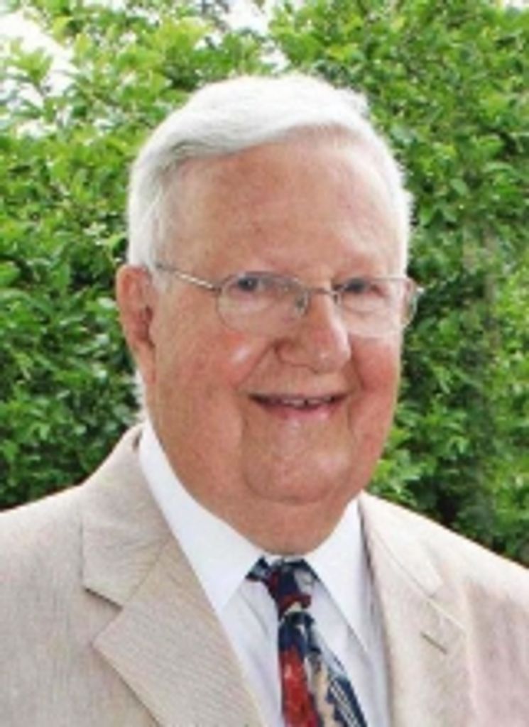 Elmer Anthony Schlueter, Md
