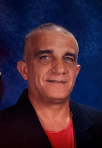 Roberto Lazo, Jr Profile Photo