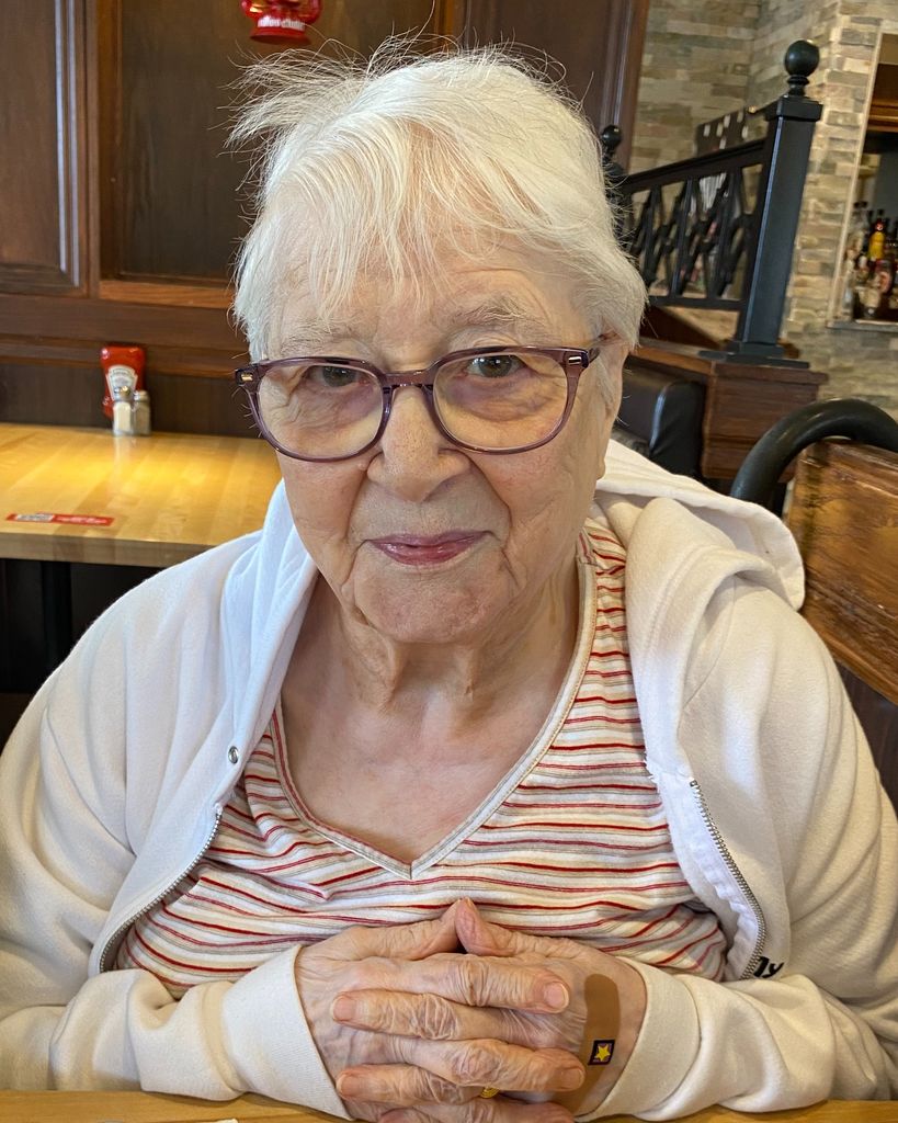 Gladys Bernice Jones (Davidson) Profile Photo