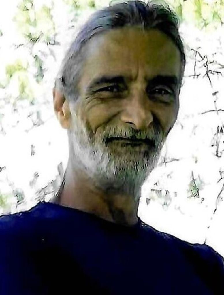 Henry Murdoch Profile Photo