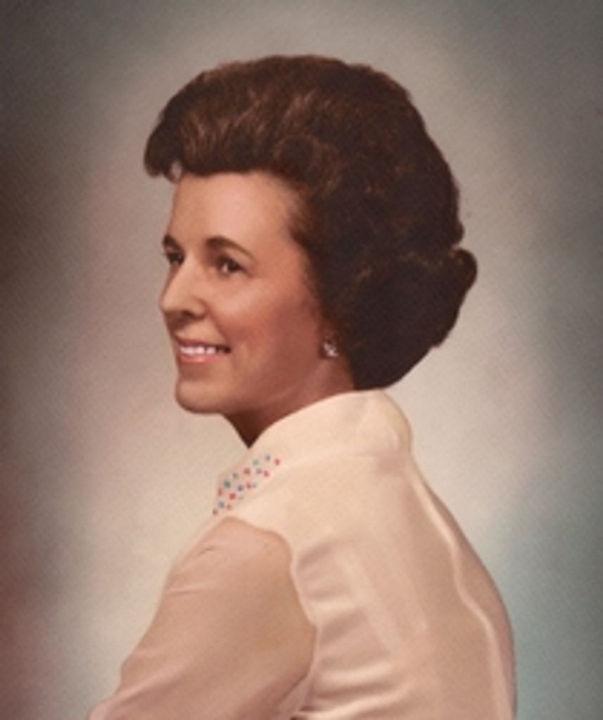 Helen (Bussell)  Vaughn Profile Photo