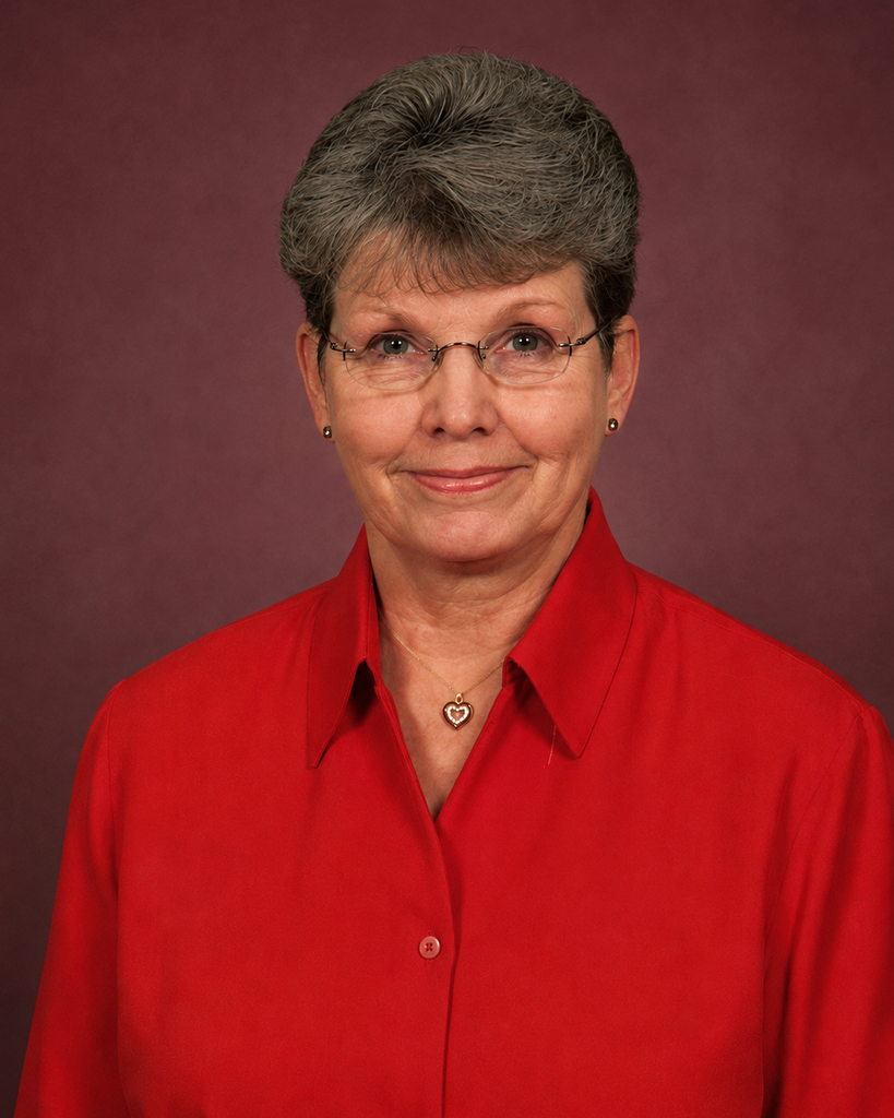 Elizabeth Marlow Davis Profile Photo
